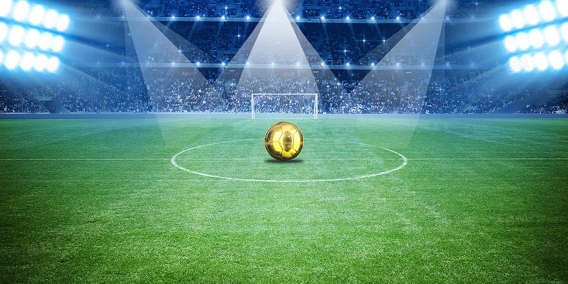 多尔特突破上篮重摔倒地受伤 已返回更衣室接受检查